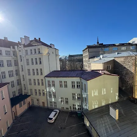 Cosy In Old Town Apartman *