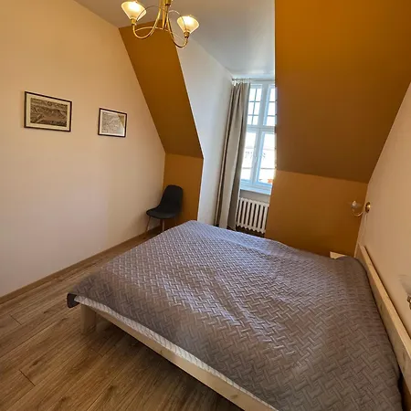 Cosy In Old Town Apartman *
